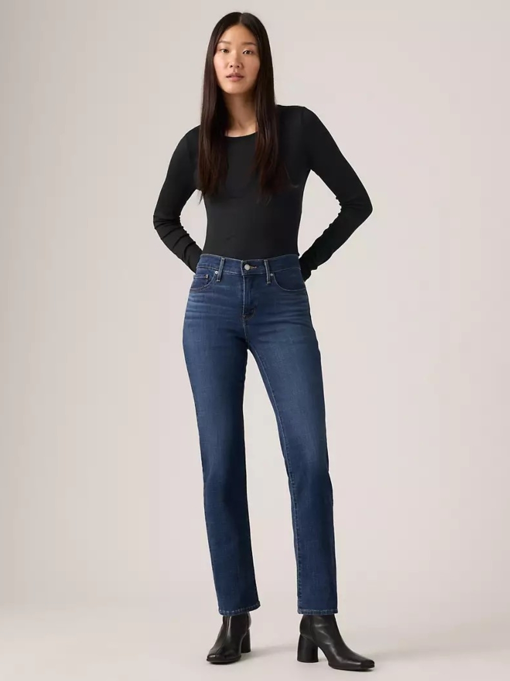 Levi's 314 Shaping Straight Classic Jeans Size 32